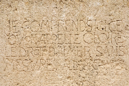 Stele Camus inscription