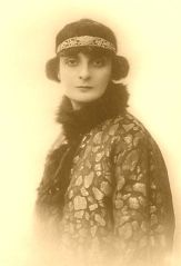 Anna de Noailles (1876-1933)
